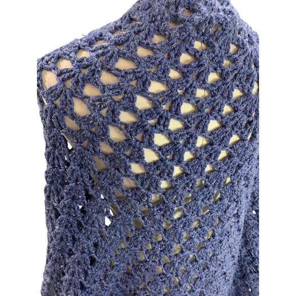 Vintage Crochet Shawl Sparkle Blue Fringed Hand Crocheted - Picture 3 of 4